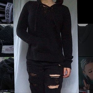 black Hollister sweater